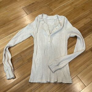 Long sleeve white ribbed quarter button down